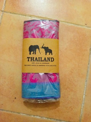 Bufanda Seda y Cachemira Tailandia NUEVA. OFERTAAA