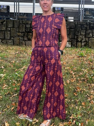 Conjunto verano estampado morado y naranja