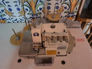 Remalladora 5 hilos JACK JK-796DI-5-70