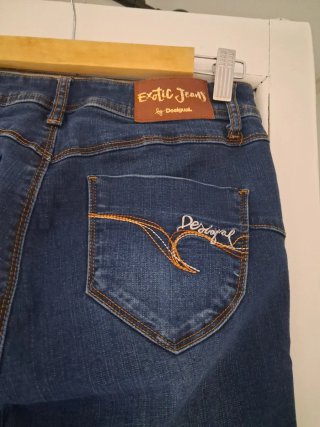 Pantalón vaquero Desigual azul