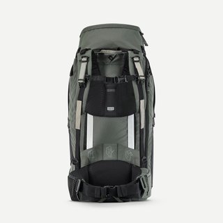 Mochila montaña y trekking viaje 70+6 L Hombre Forclaz