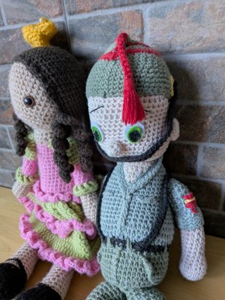 Muñecos de ganchillo hechos a mano