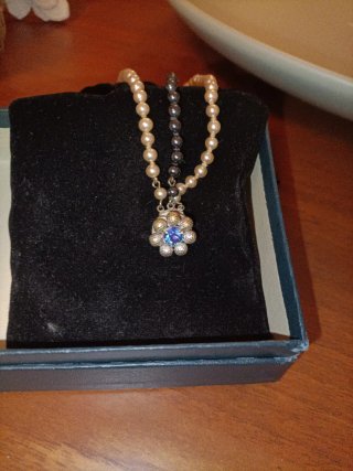 Bellissima collana perle vintage blu/bianco
