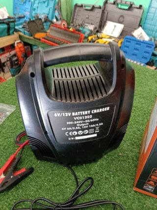 Caricabatterie Victeche 6V/12V