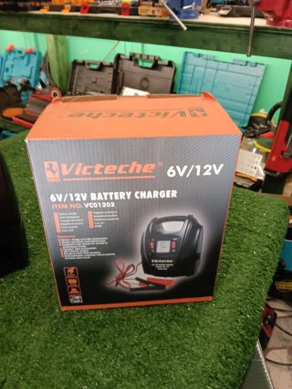 Caricabatterie Victeche 6V/12V