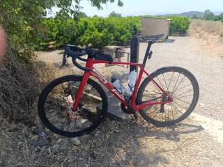 Bici Superior Gravel/Carretera Roja