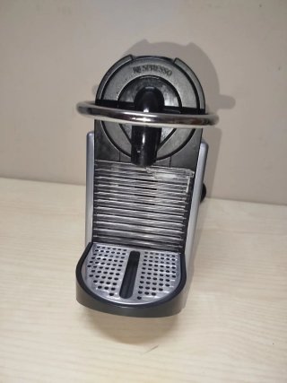 Cafetera DeLonghi Nespress PARA REPARAR O PIEZAS