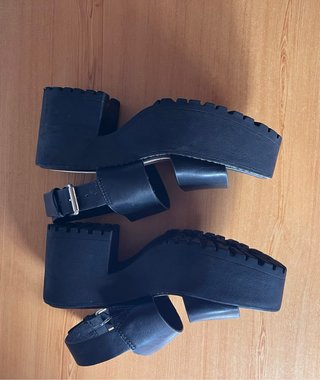 Sandalias de plataforma negras