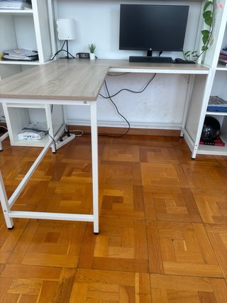 Mesa escritorio L madera y blanco