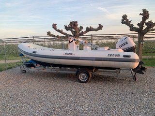 Neumática Selva 600D con motor 130cv 4T+remolque