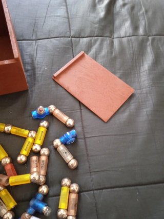 Juego de construcción magnético