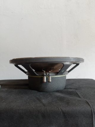 Altavoz JBL  2202 B de 12 Pulgadas