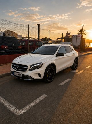 Mercedes-Benz GLA (H247) 2014