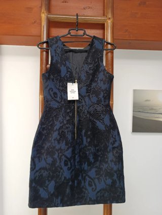 Tubino nero e blu nuovo