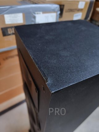 Altavoz de suelo
