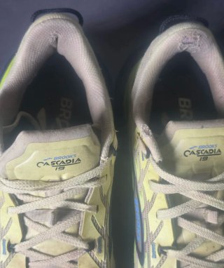 Zapatillas Brooks Cascadia 19 Talla 41