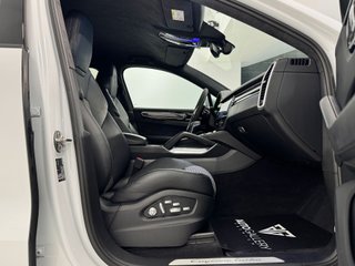Porsche Cayenne Coupe Turbo 4.0 V8 550cv