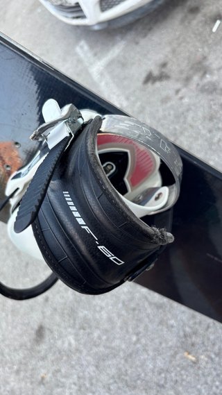 Tabla de Snowboard GNU