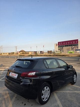 Peugeot 308 2016