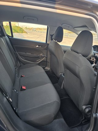 Peugeot 308 2016