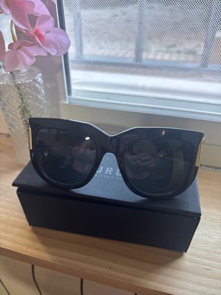 Gafas de sol Furla negras