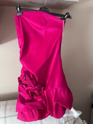 Lote 4 vestidos fiesta y traje chaqueta