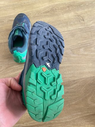 Zapatillas montaña niño Decathlon azul/verde