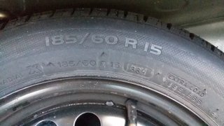 Neumático Michelin 185/60 R15 88H (Nuevo)