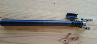 Tija USE con suspensión para bici