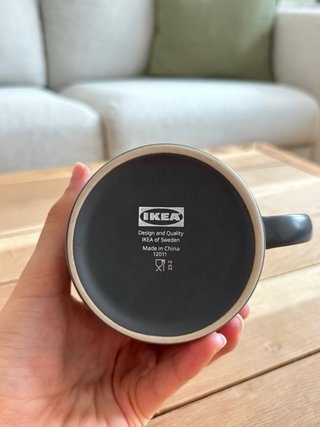 Taza IKEA Negra Mate