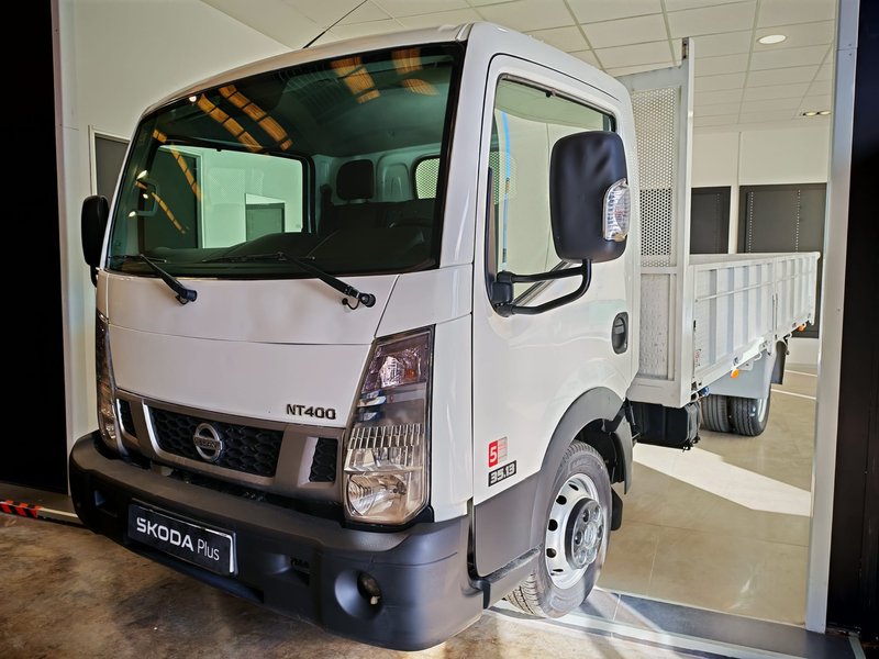 Nissan Cabstar 2019 - foto 1