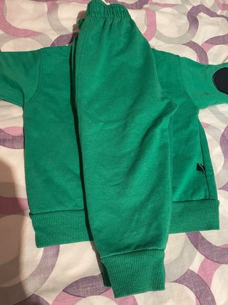 Uniforme Escuela Infantil San Nicolás Vigo