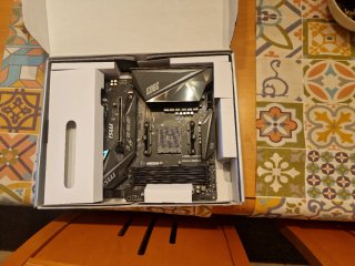 MSI MPG X570 GAMING EDGE WIFI AM4
