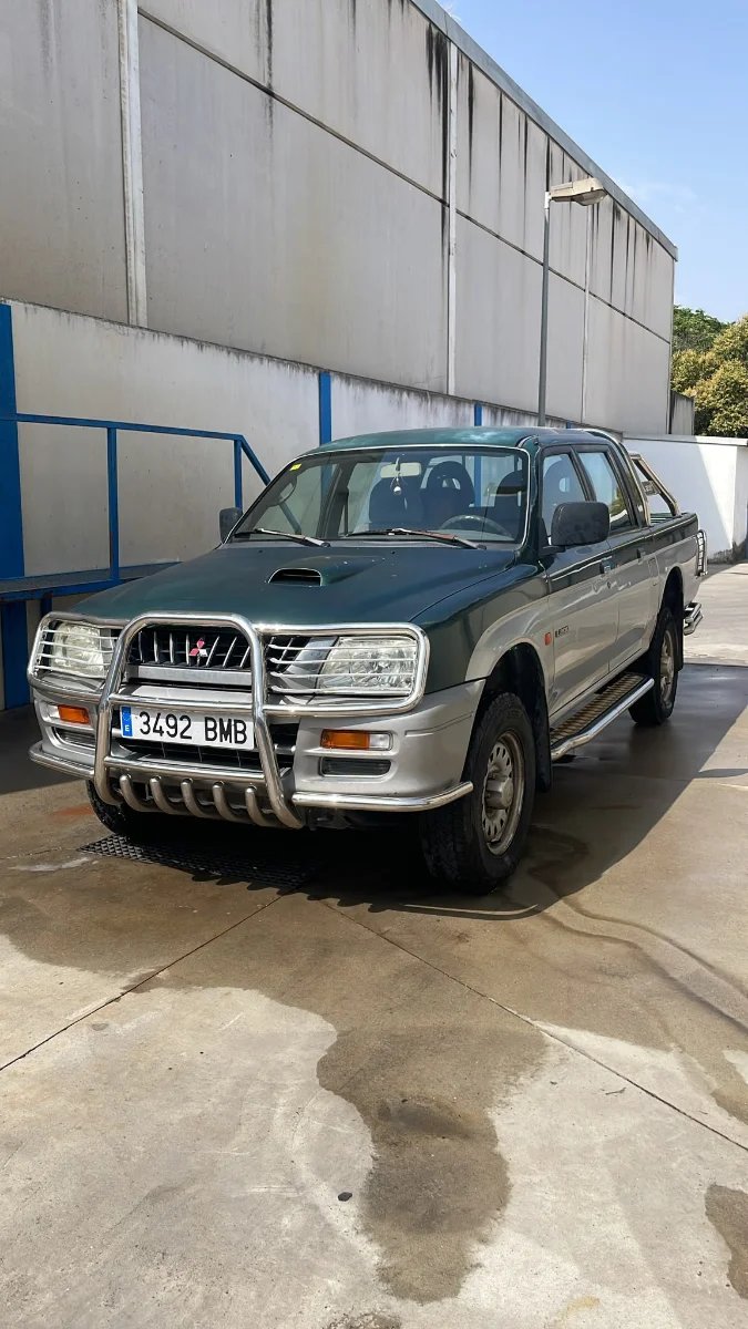 Mitsubishi L 200 2001 - foto 1