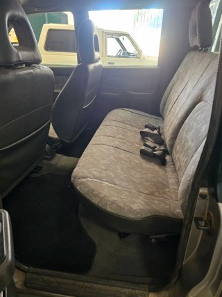 Mitsubishi L 200 2001