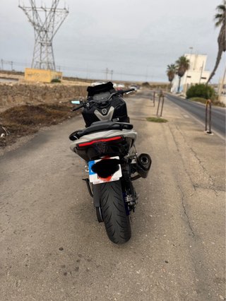 Yamaha TMAX 560 Maxi Scooter