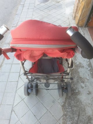 Silla de paseo Chicco roja y gris