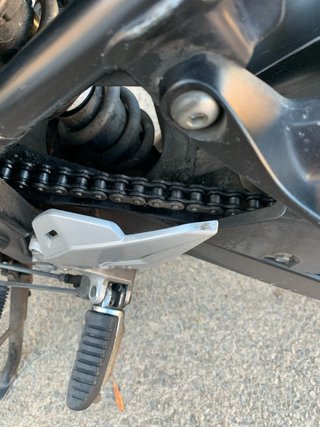 Suzuki GSR 750 Naked Negra mate