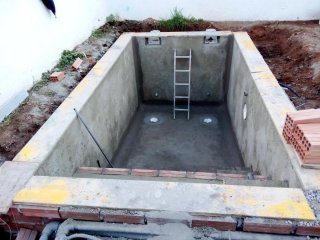 Expertos en piscina/ Contrucción y Reformas
