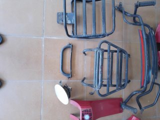 Piezas Carrocería Vespa P200E Roja