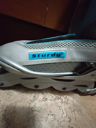 Patines en línea Sturdy plateados y azules