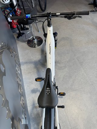 Megamo RIDON LOW 630 - Como nueva