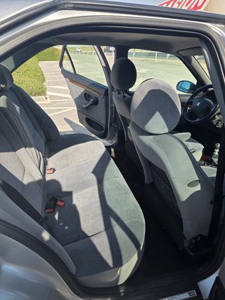 Peugeot 406 2003