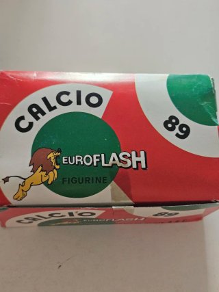 Box figurine Calcio Euroflash 89 100 bustine + 1