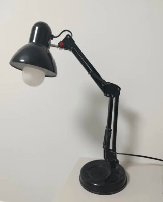 Flexo de mesa negro
