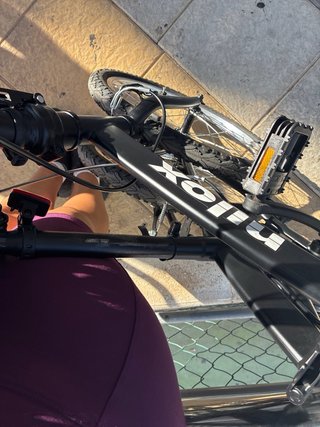 Bicicleta Nilox poco uso pegable por dos lados