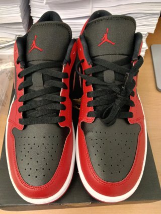 Zapatillas Jordan 1 Low Rojas y Negras