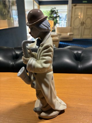 Figura Lladró payaso saxofonista
