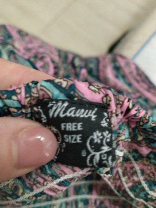 Falda larga estampada corta delante larga detras