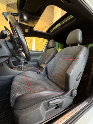 Volkswagen Golf GTI PERFORMANCE 2018